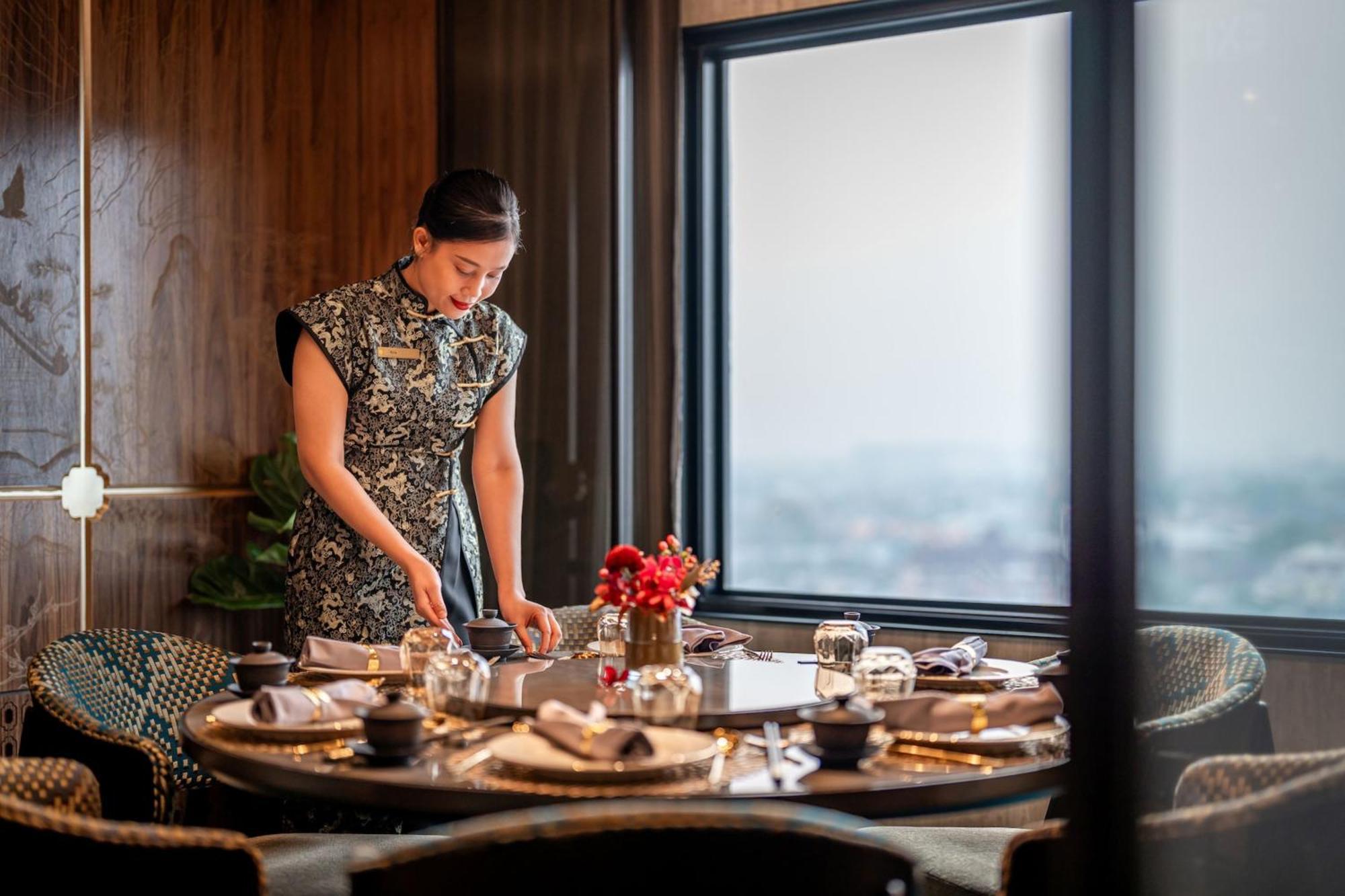 Intercontinental Chiang Mai The Mae Ping Hotel Exterior photo