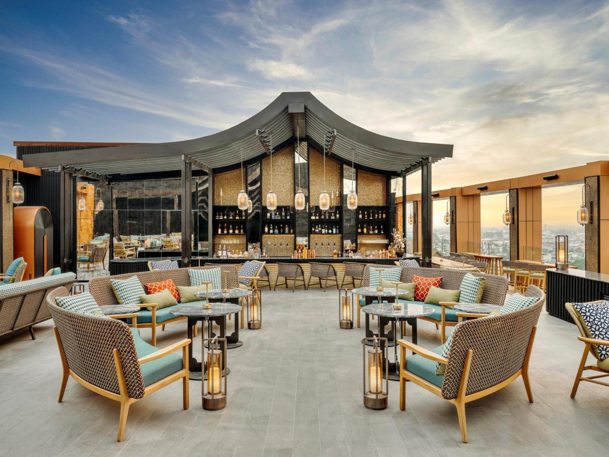 Intercontinental Chiang Mai The Mae Ping Hotel Exterior photo